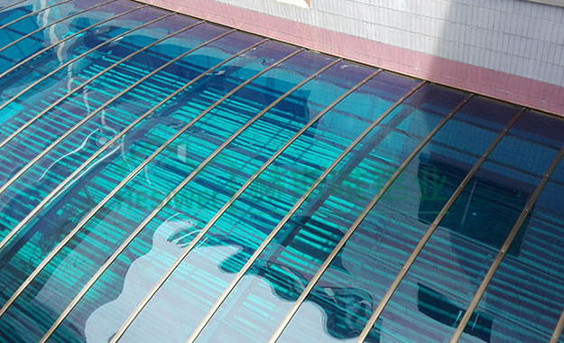 廣東東莞紅荔小學車棚 - 潘先生