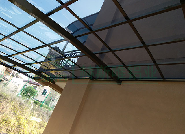 梅州碧桂園車棚 - 劉先生