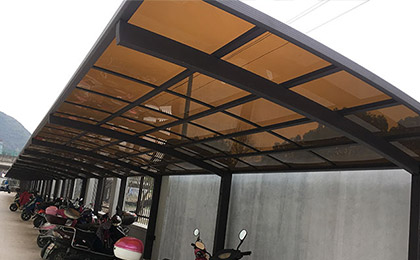 電動(dòng)車車棚