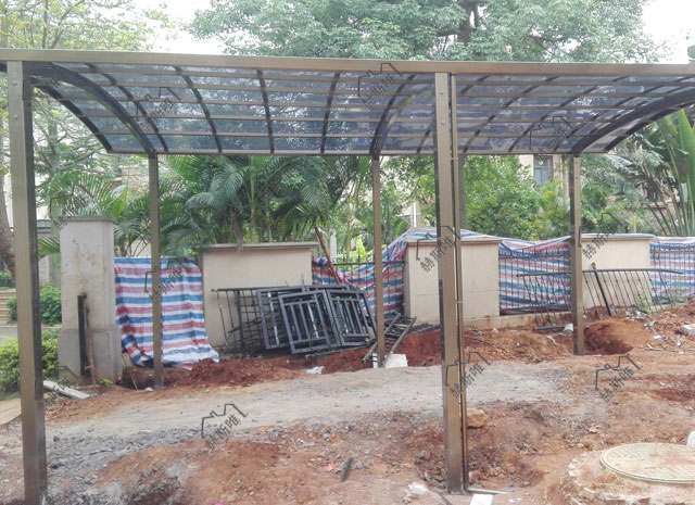 ?？诟涣τ? 何先生