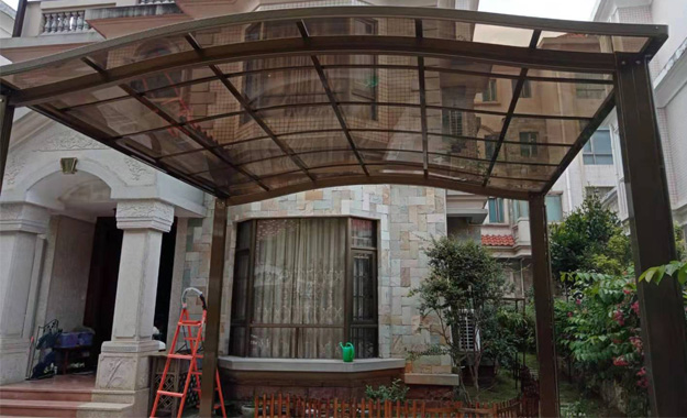 別墅住宅停車(chē)棚案例